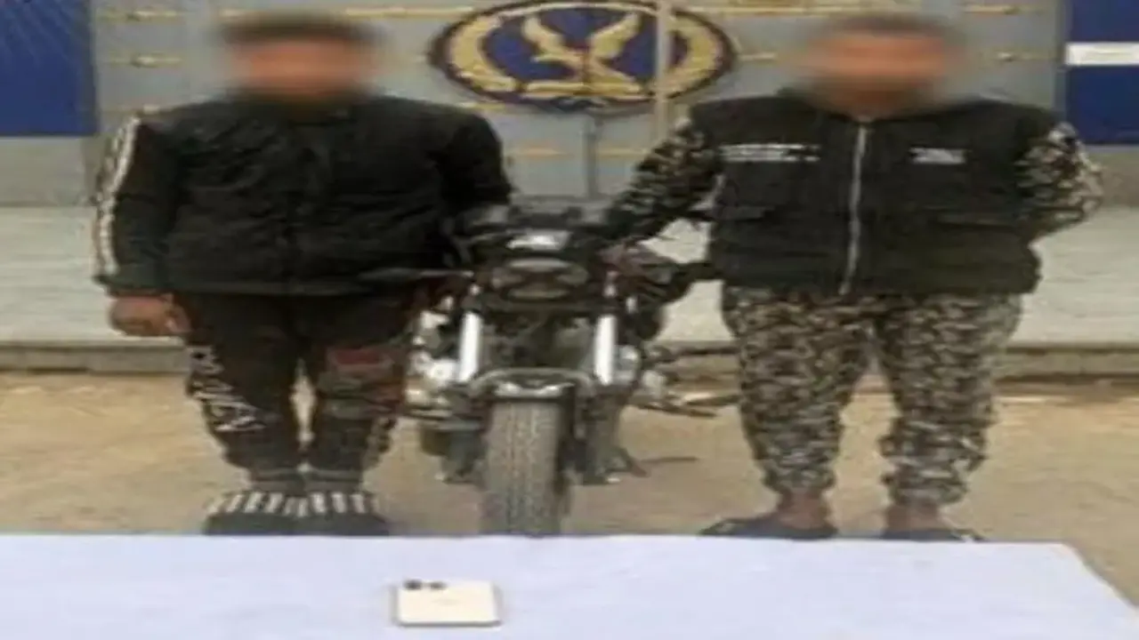 بفيديو عبر التواصل.. الأمن المصري يضبط مرتكبي واقعة سرقة هاتف بالقاهرة